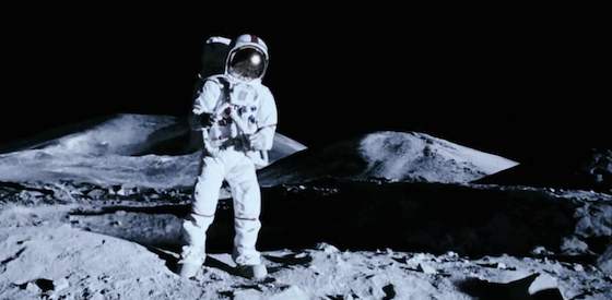 Lloyd Owen, Warren Christie, Ryan Robbins in Apollo 18